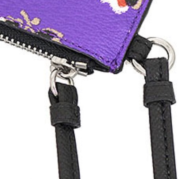 COACH SMALL WRISTLET IN BRAMBLE ROSE PRINT CANVAS - Picture 4 of 4